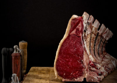 Carré de côte de boeuf limousine